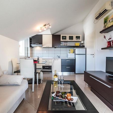 Kaštela Apartment Tin מראה חיצוני תמונה