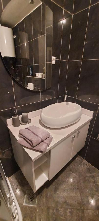 Kaštela Apartment Tin מראה חיצוני תמונה