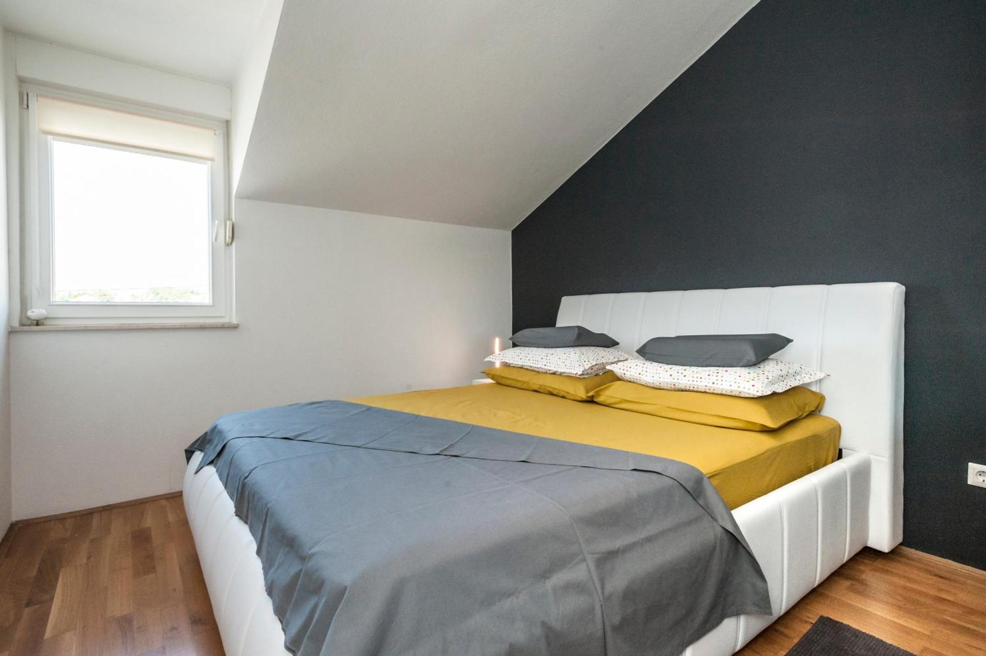 Kaštela Apartment Tin מראה חיצוני תמונה